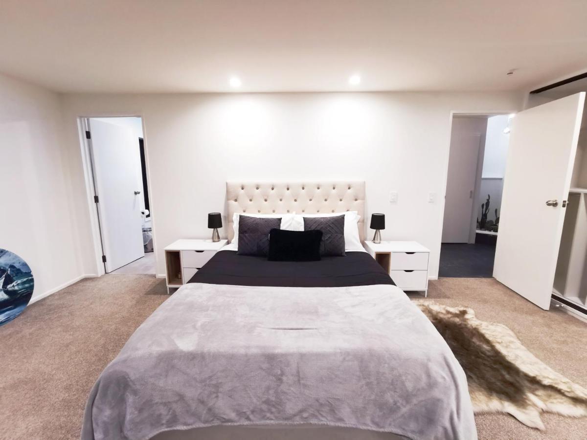 Queenstown Lakeview Holiday Home-5Mins To Town Bagian luar foto