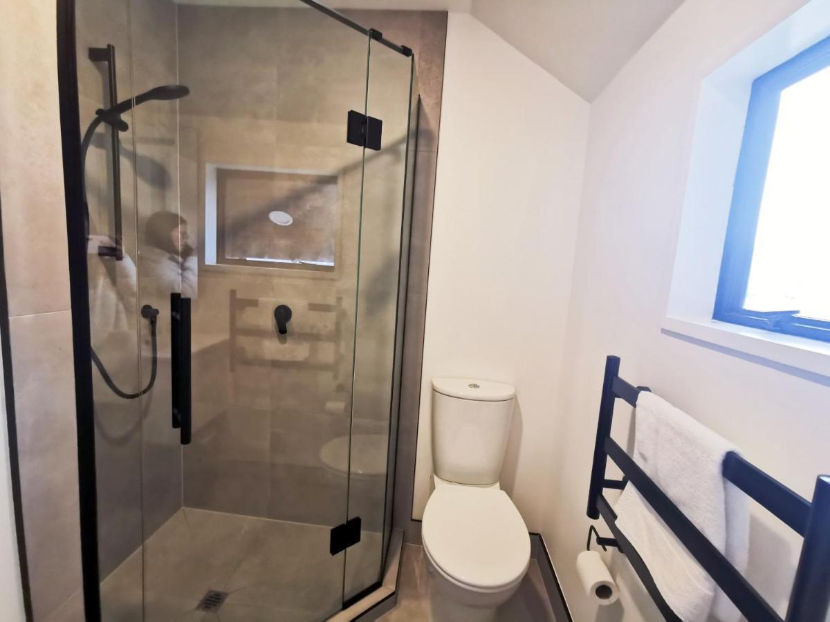 Queenstown Lakeview Holiday Home-5Mins To Town Bagian luar foto