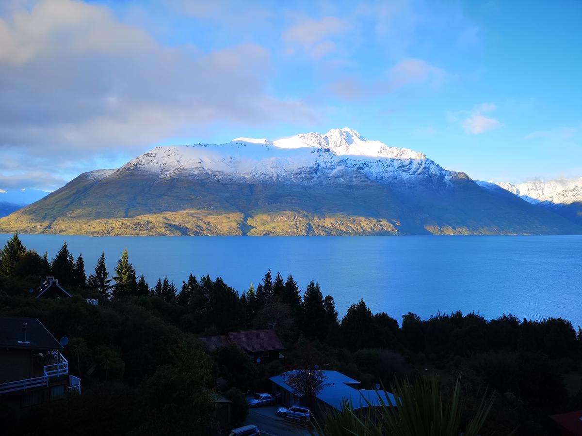 Queenstown Lakeview Holiday Home-5Mins To Town Bagian luar foto
