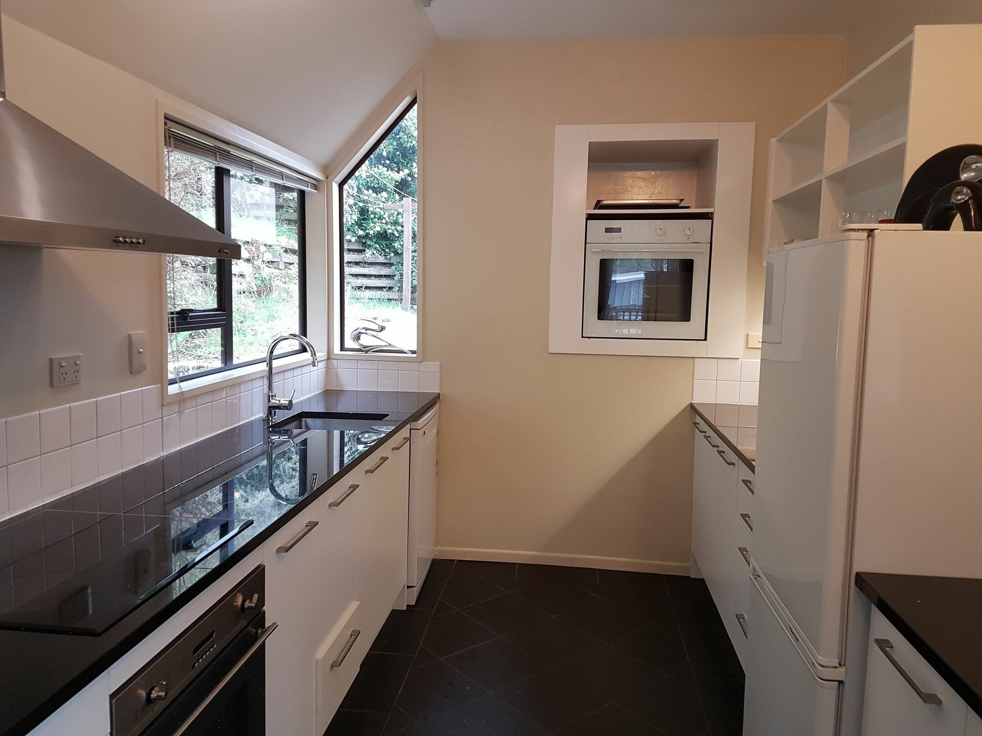 Queenstown Lakeview Holiday Home-5Mins To Town Bagian luar foto